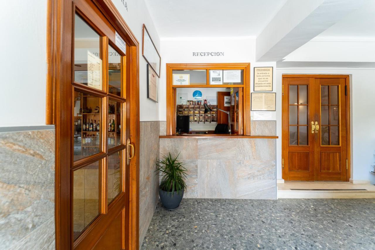 Hostal Miramar Los Canos De Meca Exterior foto